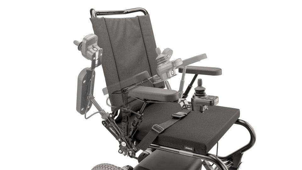 La carrozzina elettronica Wingus offre un elevato livello di comfort anche quando si viaggia su terreni accidentati